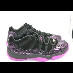 Air Jordan Retro 11 "Queen To A Rook"